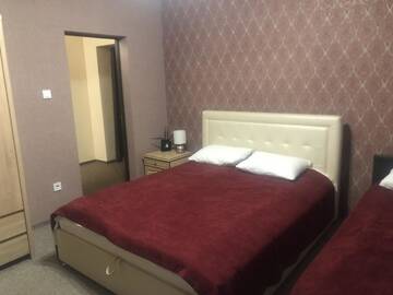 Фото номера Стандартный четырехместный номер Отель Комплекс "Еліт" г. Kolʼchyno 6